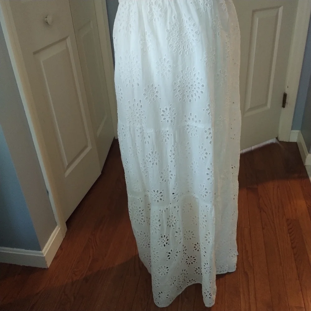Michael Michael Kors White Eyelet Tiered Maxi Dress OX - Picture 8 of 15